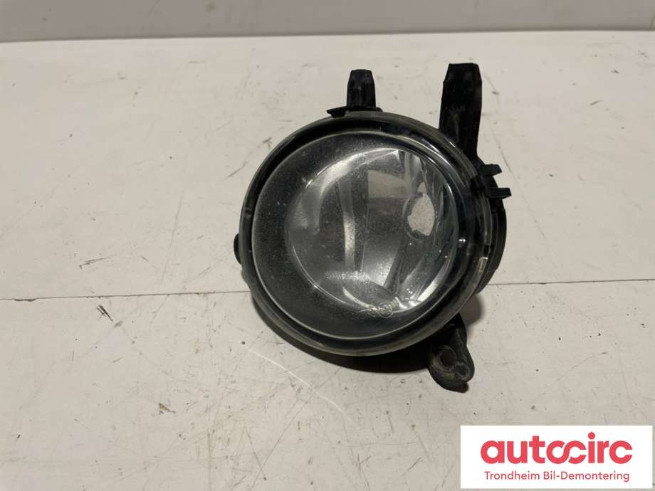Tåkelykt høyre foran til BMW 3-Serie 2012-2018 (F30/F31/F34) (F30/F31/F34) (7342116|63177248912|720.01.000.09)