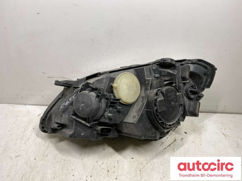 Frontlykt høyre halogen til Mercedes B-Klasse 2005-2008 (Fase 1) (W245) (W245) (A1698201861|0301220202|)