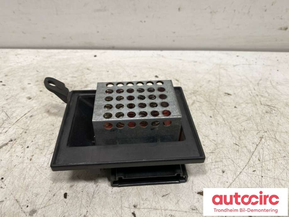 Varmeapparat motstand til Mercedes Vito/Viano 2010-2014 (Fase 2) (W639) (W639) (BEHR|A001 821 65 60|A 001 835 87 06|)