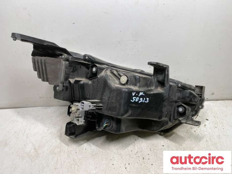 Frontlykt venstre full-LED til Isuzu D-Max 2021-->> (Type III) (8978202960|8977993753|)