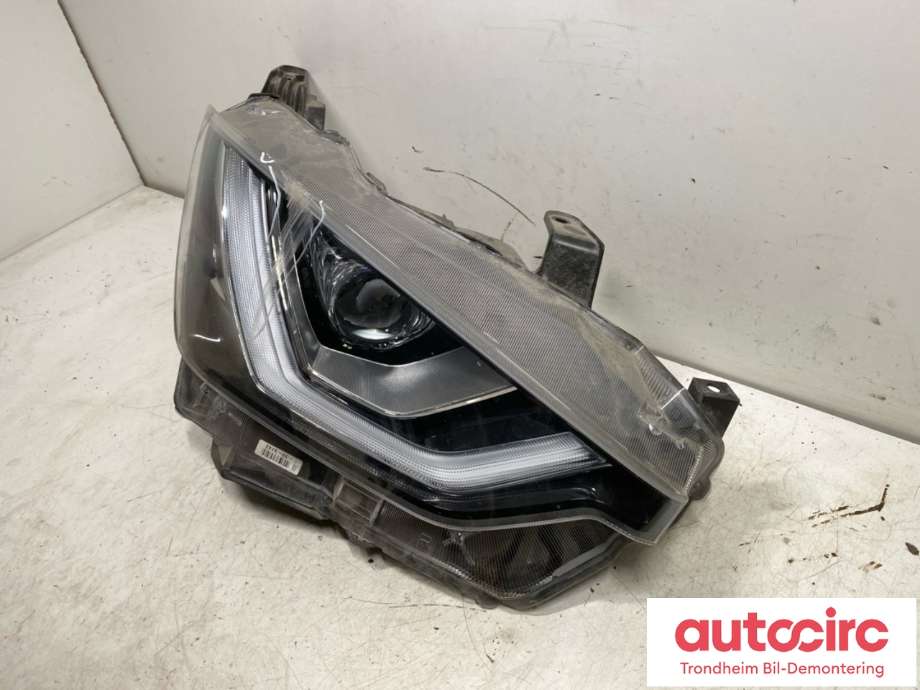 Frontlykt høyre full-LED til Isuzu D-Max 2021-->> (Type III)  (8977993743|8978202950)