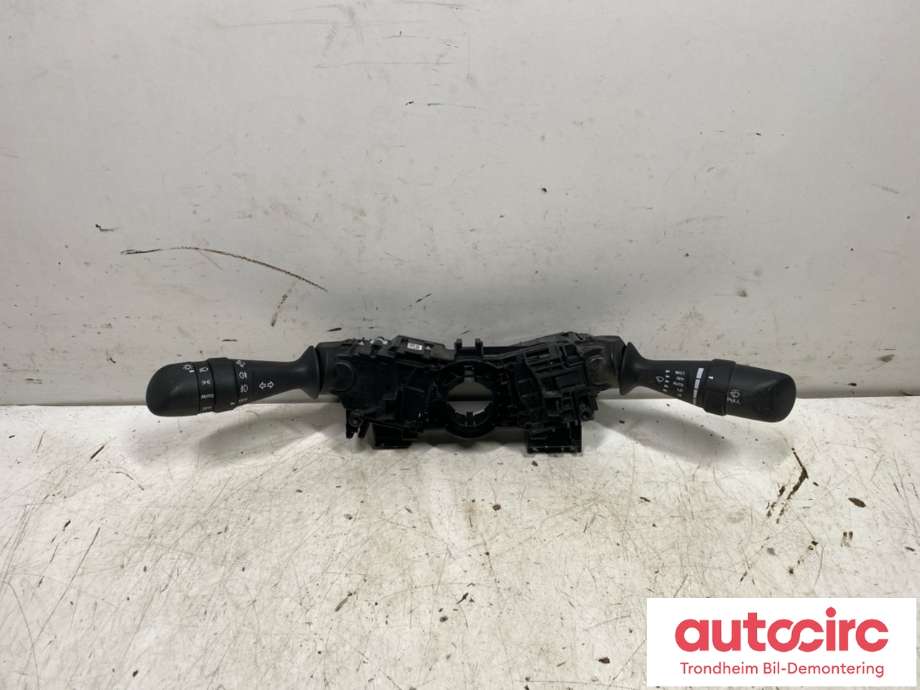 Bryter combi til Isuzu D-Max 2021-->> (Type III) (8983944911|8983944910|)