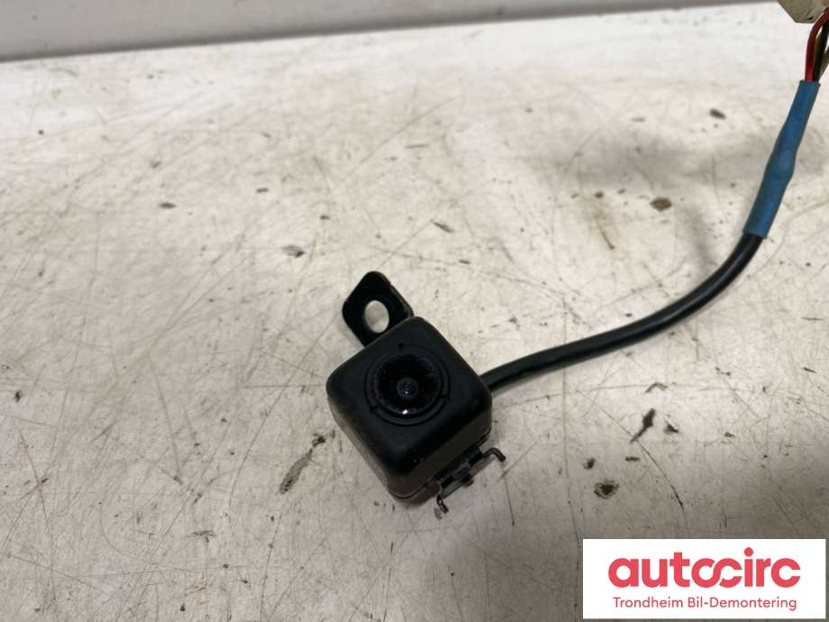 Parkeringskamera bak til Isuzu D-Max 2021-->> (Type III)  (8983980531|)
