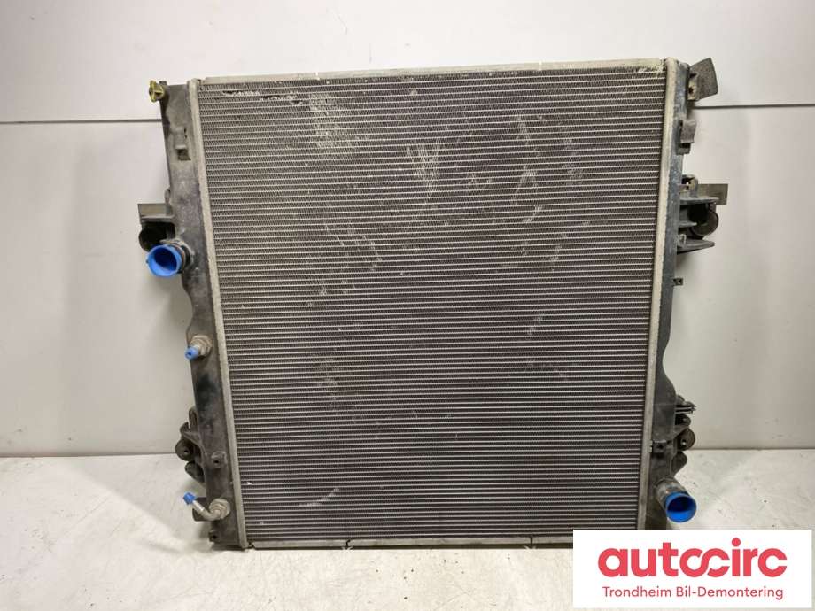 Radiator (automat gir) til Toyota Land Cruiser 150 2010-2013 (Fase 1)  (1640030300|)
