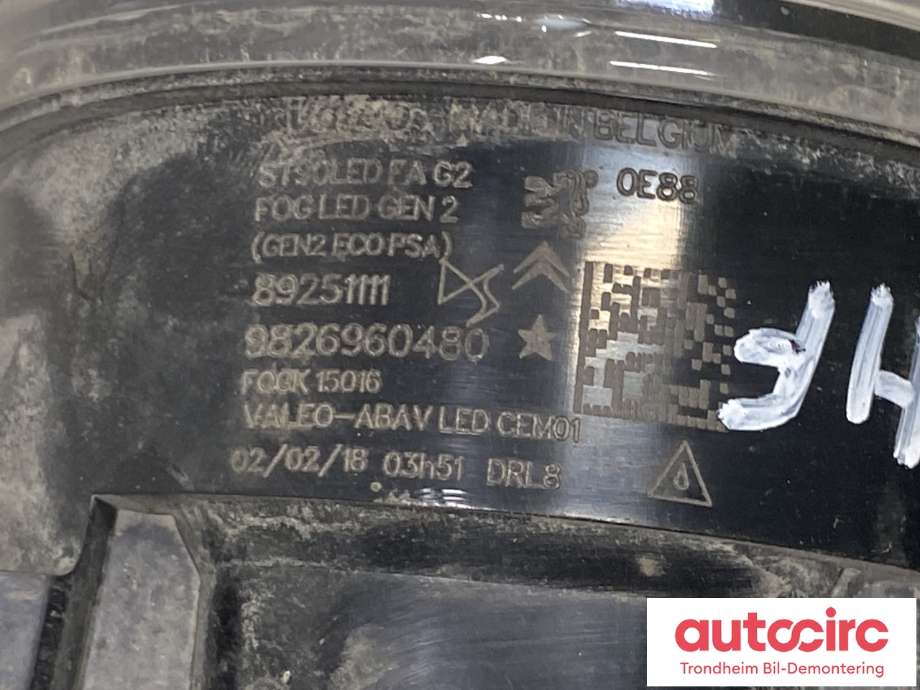 Tåkelykt høyre foran til Peugeot 508 2014-2018 (Type I, Fase 2) (9811333380|9807432580|89251141)