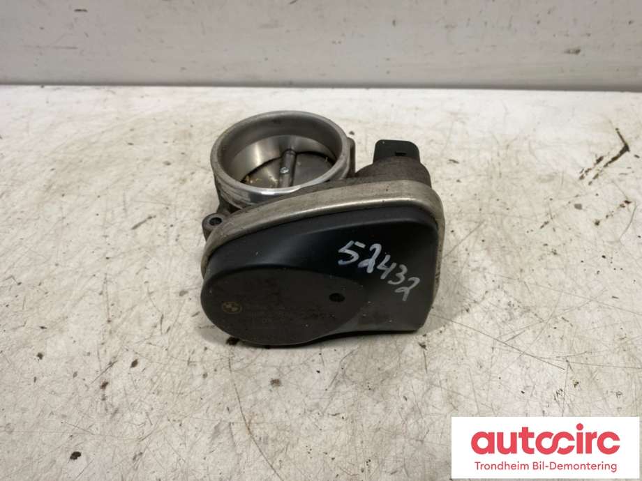 Spjeldhus til BMW 1-Serie 2004-2011 (E81/E82/E87/E88) (E81/E82/E87/E88) (13 54 1 439 224|13541439224|1439224)