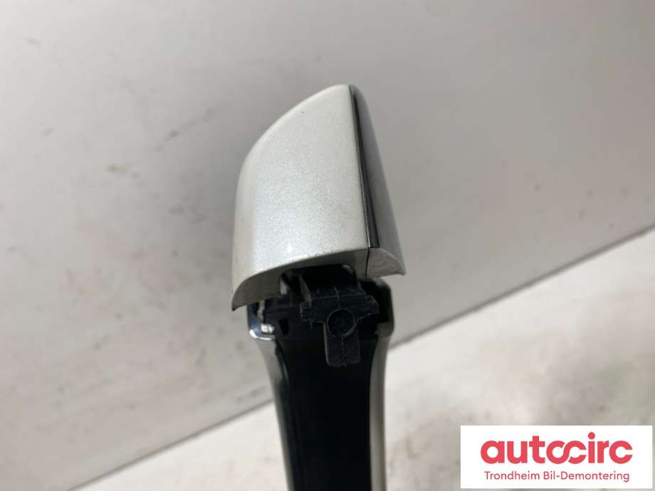 Dørhåndtak utv høyre foran til Peugeot 508 2014-2018 (Type I, Fase 2)  (16 068 746 80|)