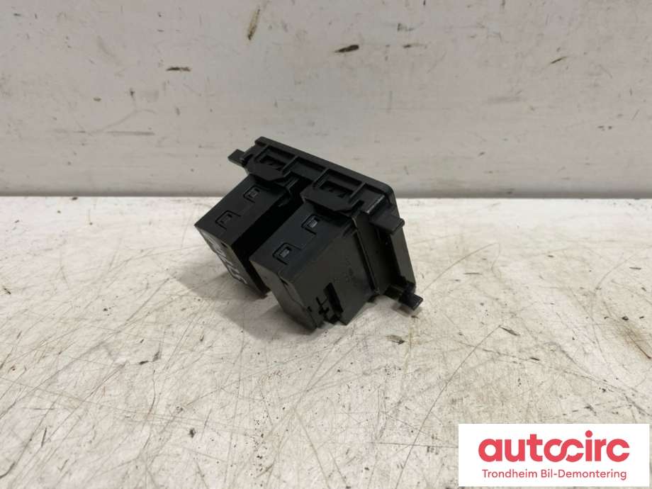 Bryter setevarme til Peugeot 508 2014-2018 (Type I, Fase 2)  (9806488977|98019841ZD|98019840ZD| 98 019 840 ZD)