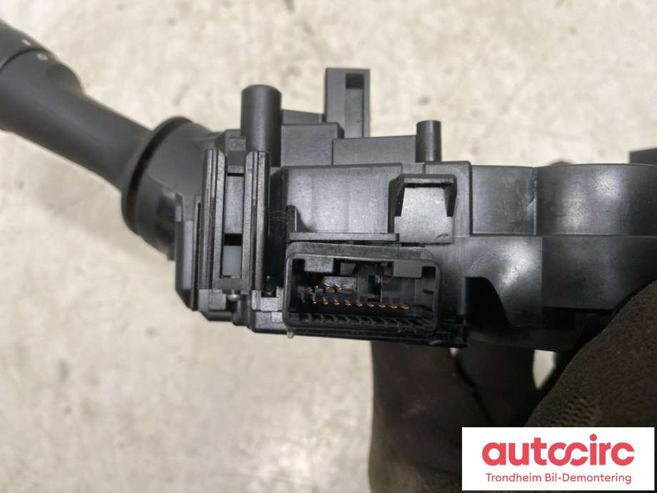 Bryter combi til Toyota Auris 2013-2015 (Type II, Fase 1) (8414002730|8465202540|17FB50)