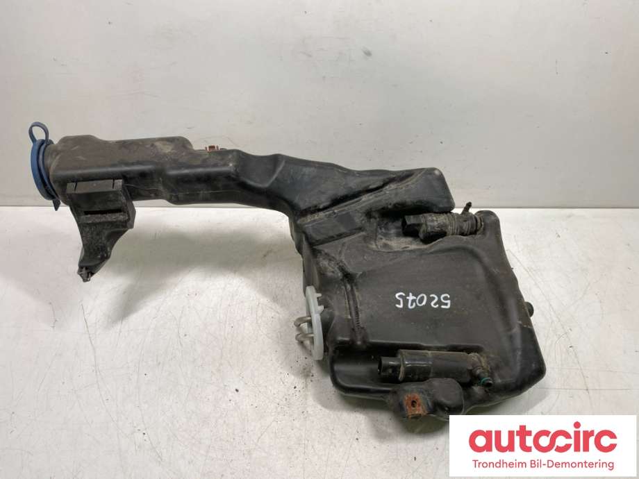 Spylertank til Mercedes CLS 2011-2017 (C218) (C218) (A2048602360|)