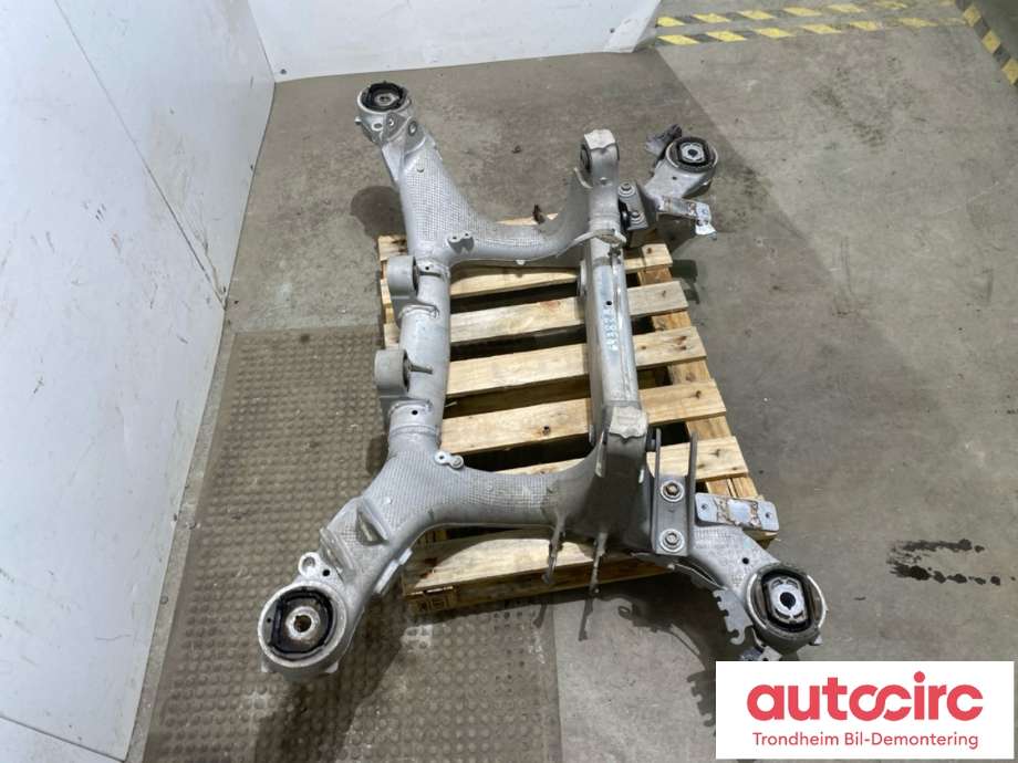 Travers bak til BMW X5 2018-->> (G05) (G05) (33316896369|)