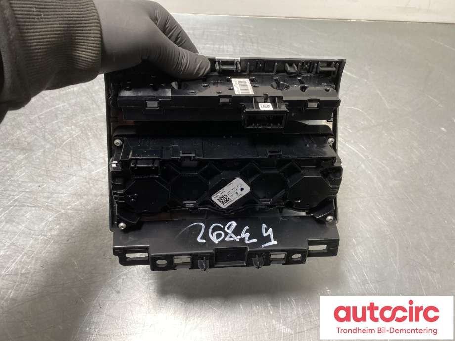 Varmeapparat betjening til Mitsubishi ASX 0-->>  (275100936R|MQ001038|)
