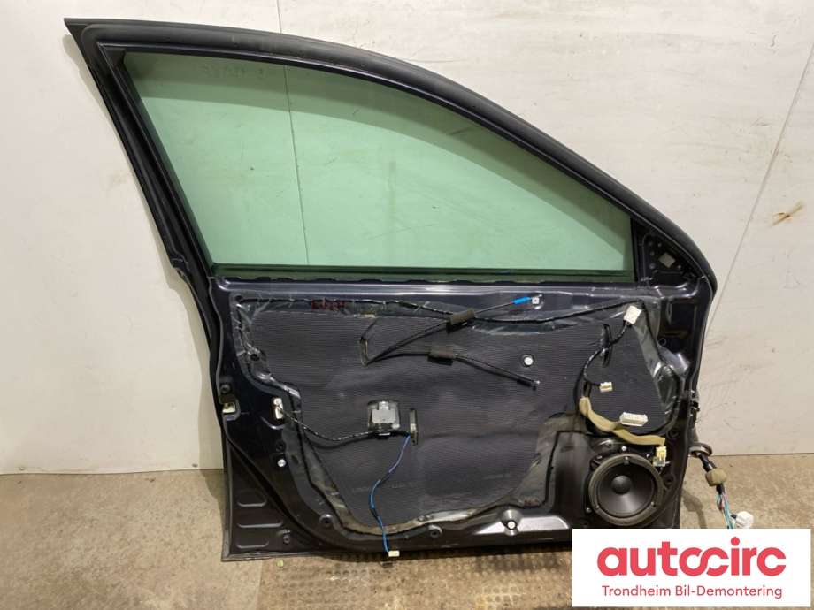 Dør venstre foran til Subaru Legacy 2009-2015  (60009AJ0309P|60009AJ0329P|60009AJ0319P)