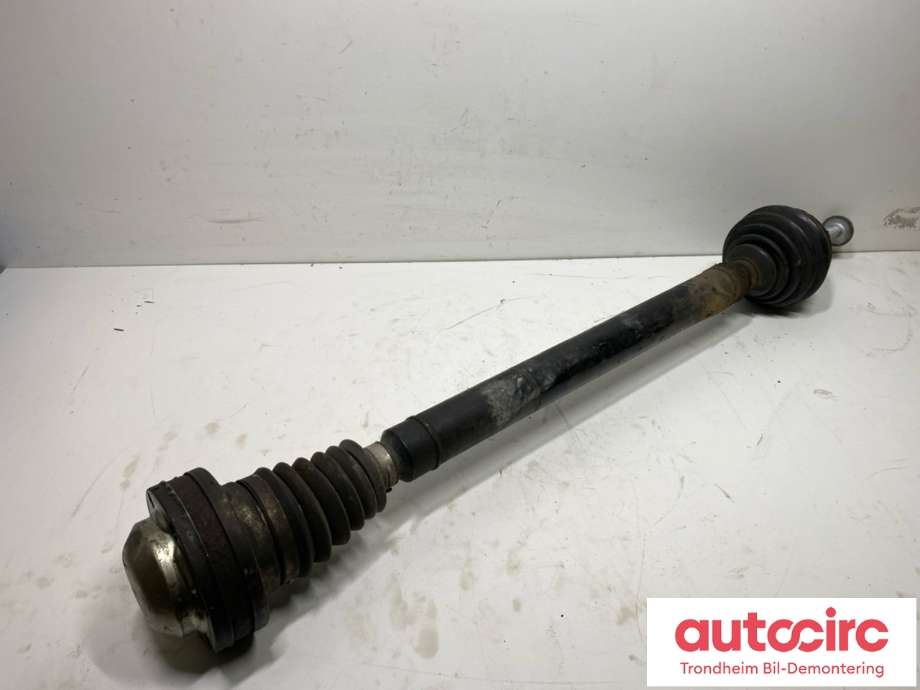 Drivaksel høyre foran, diesel/manuell til VW Touran 2007-2010 (Type I, Fase 2)  (1K0 407 272 RB|)