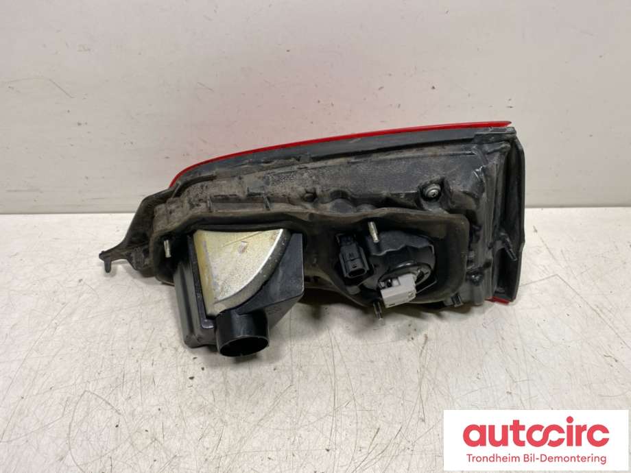 Baklykt høyre indre til Nissan Qashqai 2014-2021 (Type II)  (265504EA5D|265504EA6E|)
