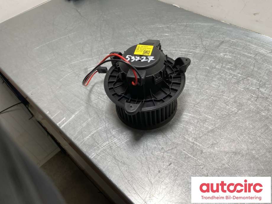 Varmeapparat motor til Mercedes EQA 2021-->>  (A2478308400|)