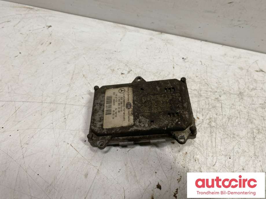 Styreenhet xenon/ballast til Mercedes E-Klasse 2002-2006 (Fase 1) (W211) (W211) (A 002 820 60 26|5DF008704-00|A 003 820 51 26)