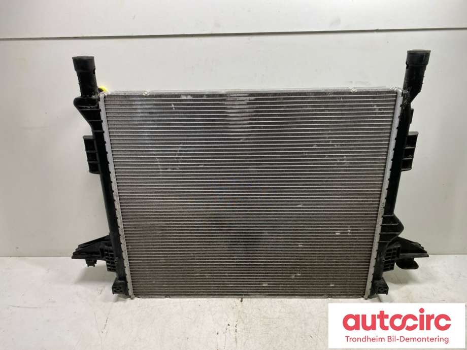 Radiator (automat gir) til Cupra Born 2022-->>  (1EA121251B|1EA 121 251 B|)