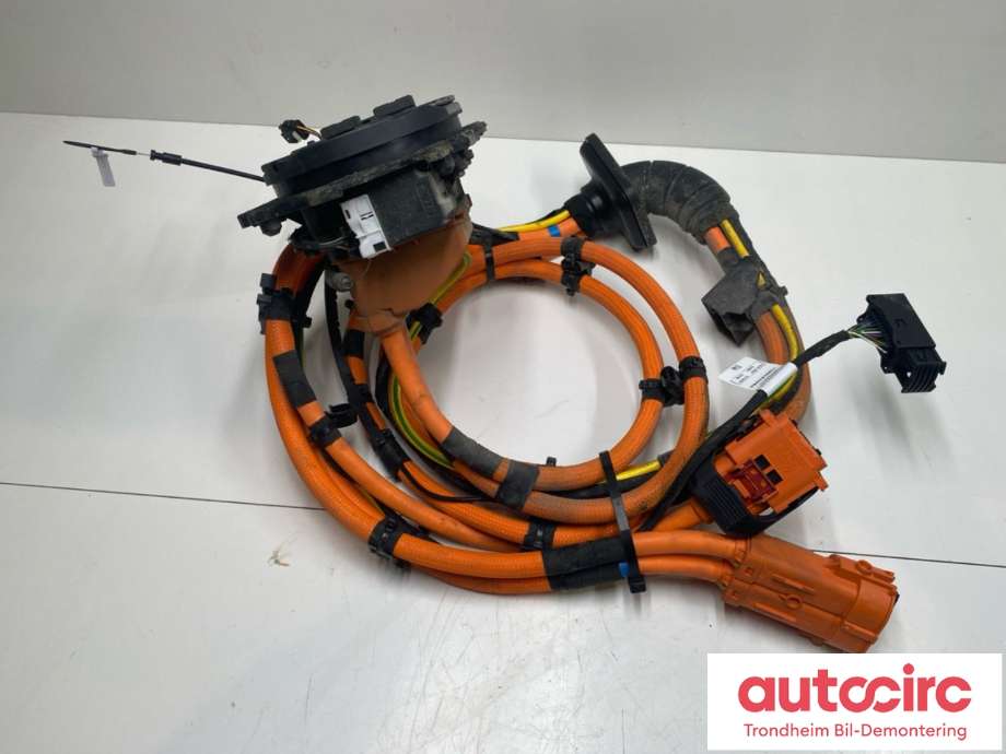 Batterilader inntak/luke til Mercedes EQA 2021-->> (A 243 540 70 13|)