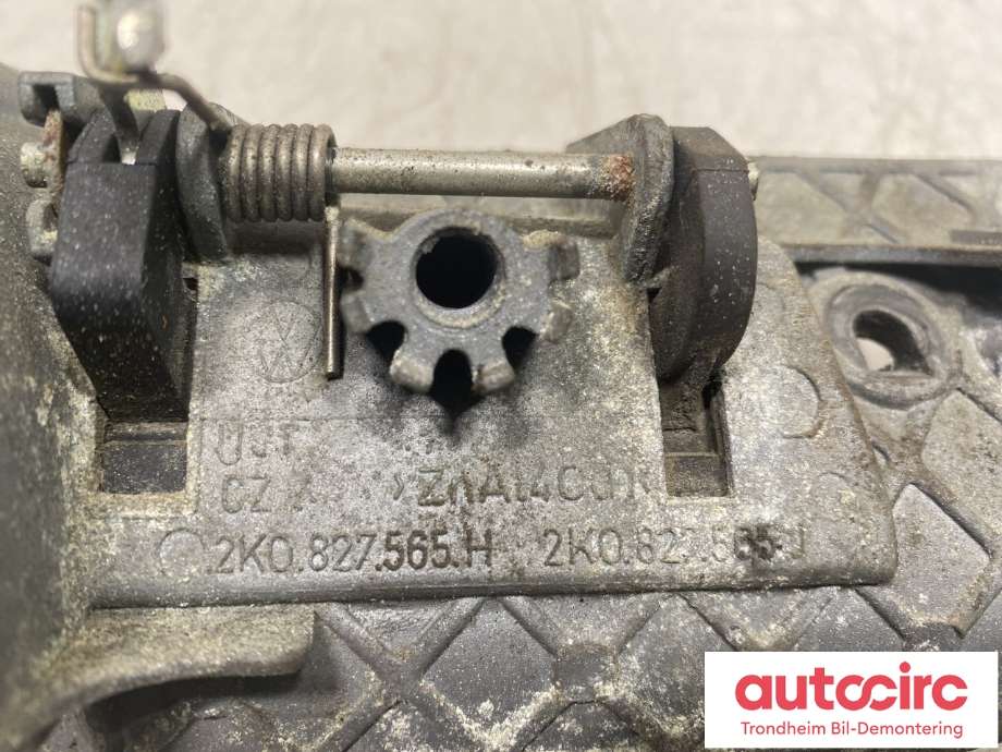 Bakluke/bakdør håndtak til VW Caddy 2010-2015 (Type III, Fase 2)  (2K0 827 565 J|)
