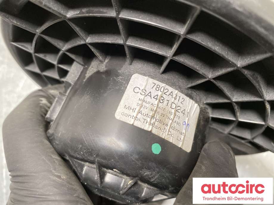 Varmeapparat motor til Mitsubishi L200 2015-2019 (Type V, Fase 1)  (7802A312|)
