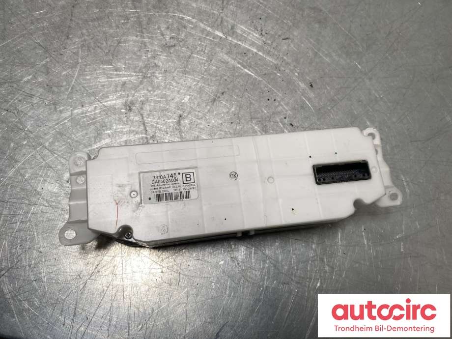 Varmeapparat betjening til Mitsubishi L200 2015-2019 (Type V, Fase 1)  (7820A745|)