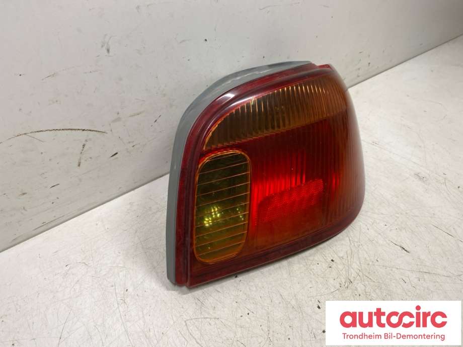 Baklykt høyre til Toyota Yaris 2003-2005 (Type I, Fase 2)  (815510D070|)