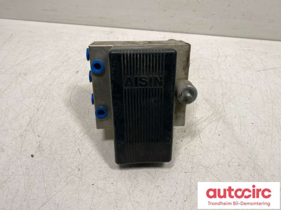ABS sentral til Toyota Hiace 2007-2012 (Fase 3)  (4405026040|44050-26040|44510-26030)