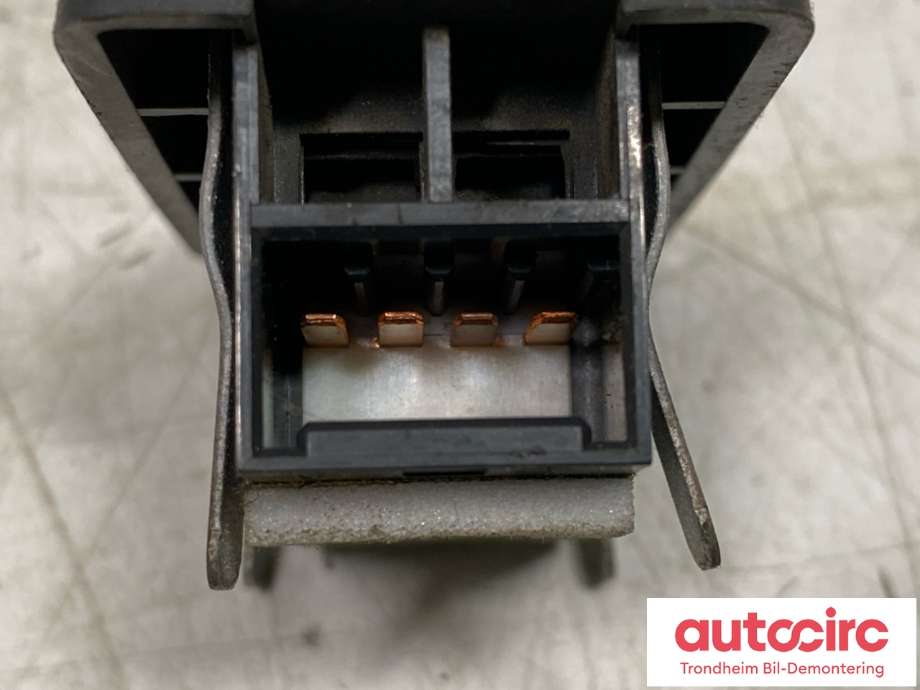Bryter ruteheis til Toyota Hiace 2007-2012 (Fase 3)  (8493026050B1|)