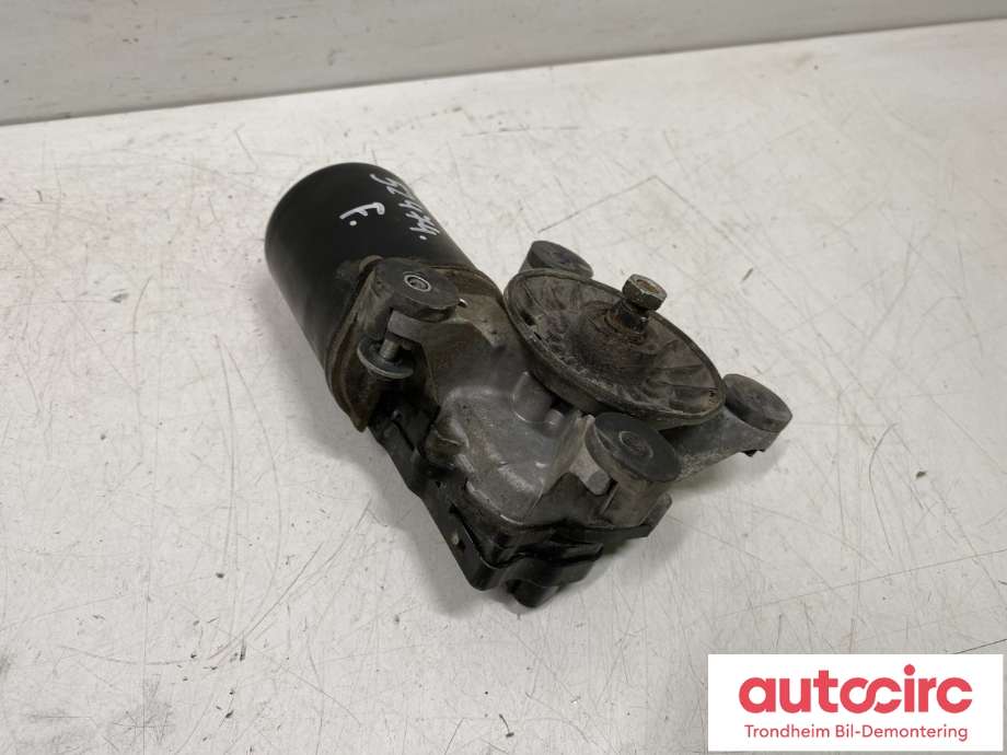 Viskermotor frontrute til Toyota Hiace 2007-2012 (Fase 3)  (85110-26140|849200-1381)