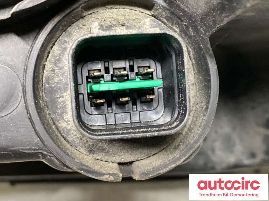 Frontlykt høyre halogen til Kia Sorento 2003-2009 Type I  (921023E510|)