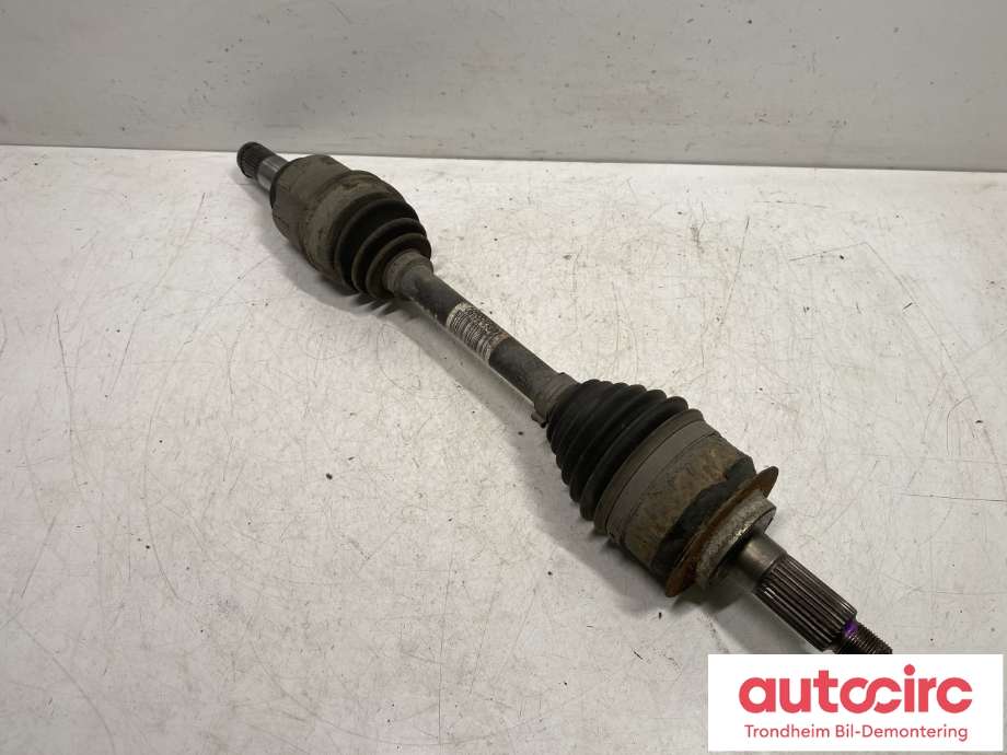 Drivaksel venstre foran til Suzuki SX4 2009-2013 (Type I, Fase 2)  (4410255L80|)