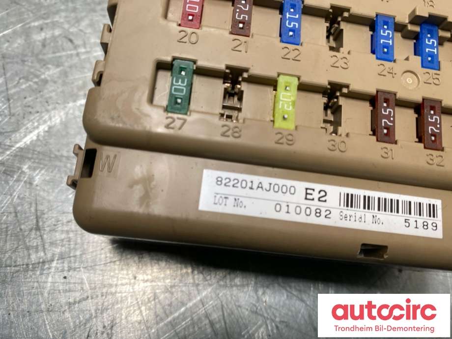 Sikringsboks til Subaru Legacy 2009-2015 (82201AJ000|)