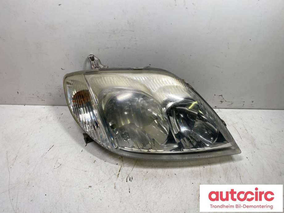 Frontlykt høyre halogen til Toyota Corolla, 2002-2007  (8113002180)