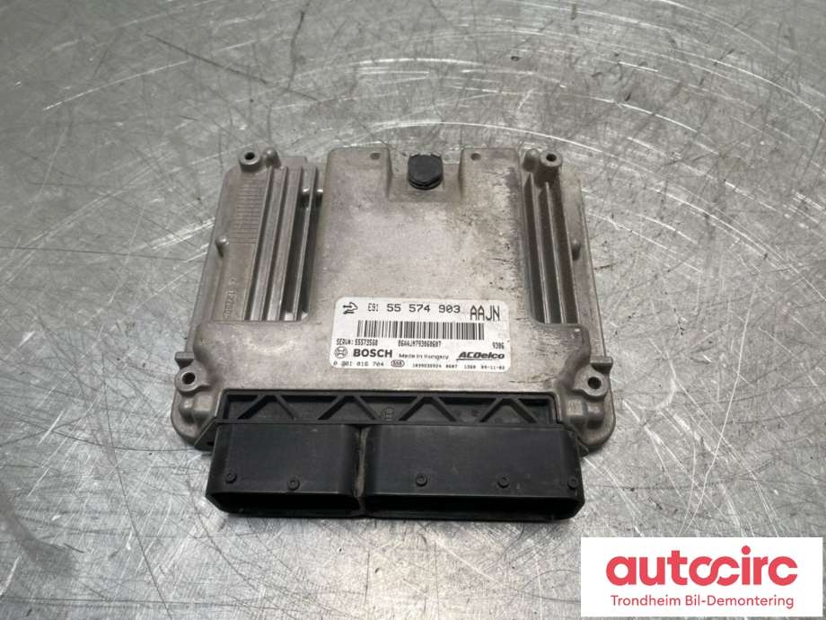 Styreenhet motor til Opel Insignia A, 2009-2014  (55573560)