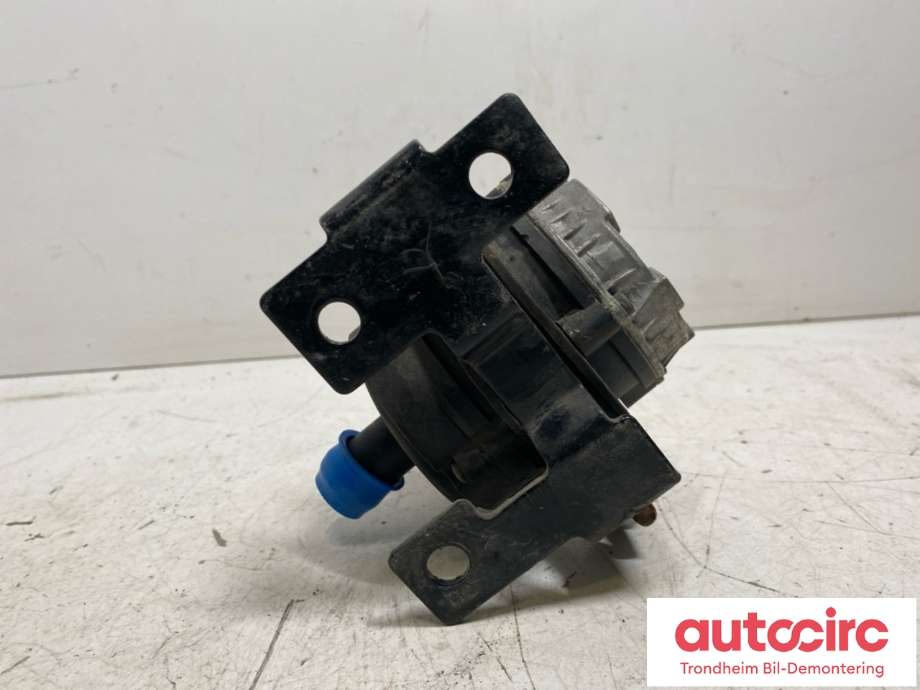 Vannpumpe elektrisk til Maxus EV80 2019-->>  (BOSCH|0392024076|C10253805|)