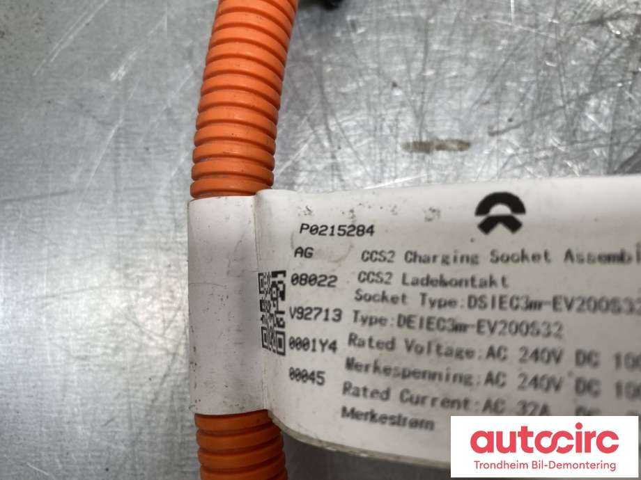 Batterilader inntak/luke til NIO ES8 2021-->>  (P0215284AG|P0215284|)