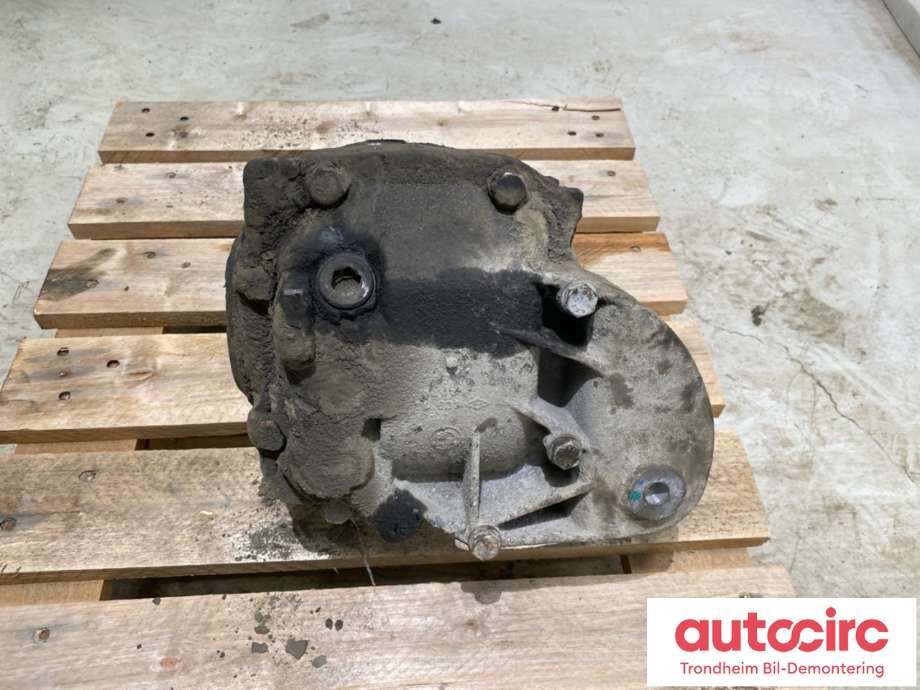 Kardang klokke bak til BMW X5 2007-2013 (E70) (E70) (33107602984|)