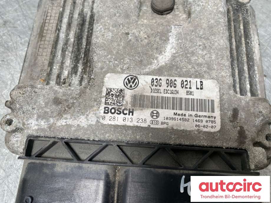 Styreenhet motor til Škoda Octavia 2005-2008 (Type II, Fase 1)  (BOSCH|03G 906 021 LB|0281 013 238|)