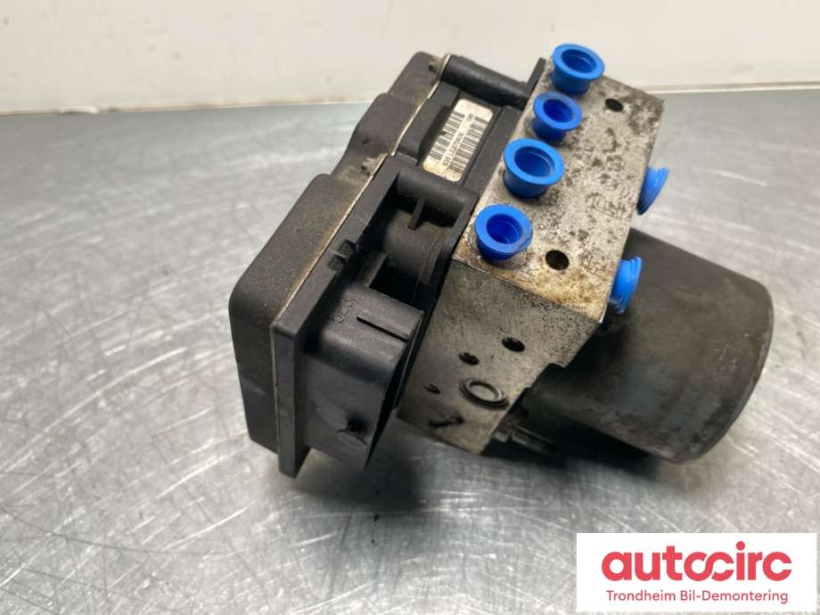 ABS sentral til Audi A6 2005-2008 (Type III, Fase 1) (C6) (C6) (4F0910517K|4F0 614 517 M|)