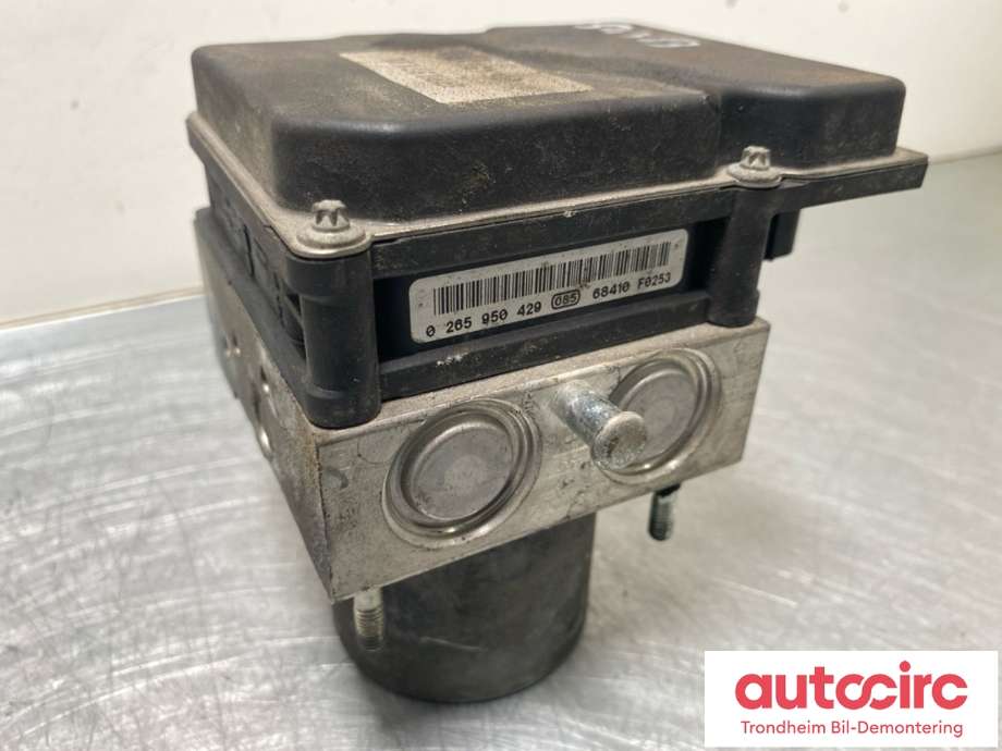 ABS sentral til Audi A6 2005-2008 (Type III, Fase 1) (C6) (C6) (4F0910517K|4F0 614 517 M|)