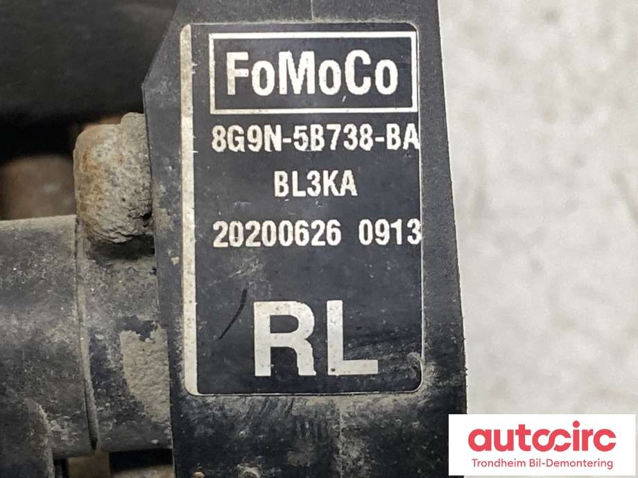Sensor nivå, venstre bak til Ford Mondeo 2011-2014 (Type IV, Fase 2)  (1679313|8G9N-5B738-BA|8G9N-3C492-AA)