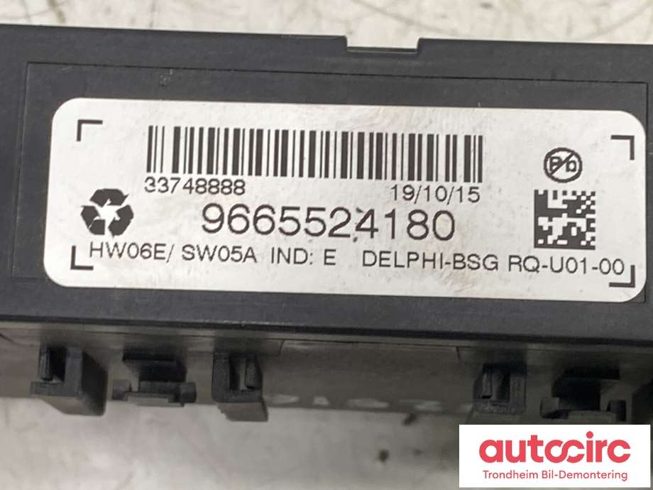 Styreenhet hengerfeste til Peugeot 308 2013-2021 (Type II)  (9665524180|)