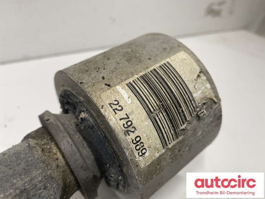 Bærebru venstre foran nedre til Opel Insignia A 2009-2014  (13273604|13360017|)