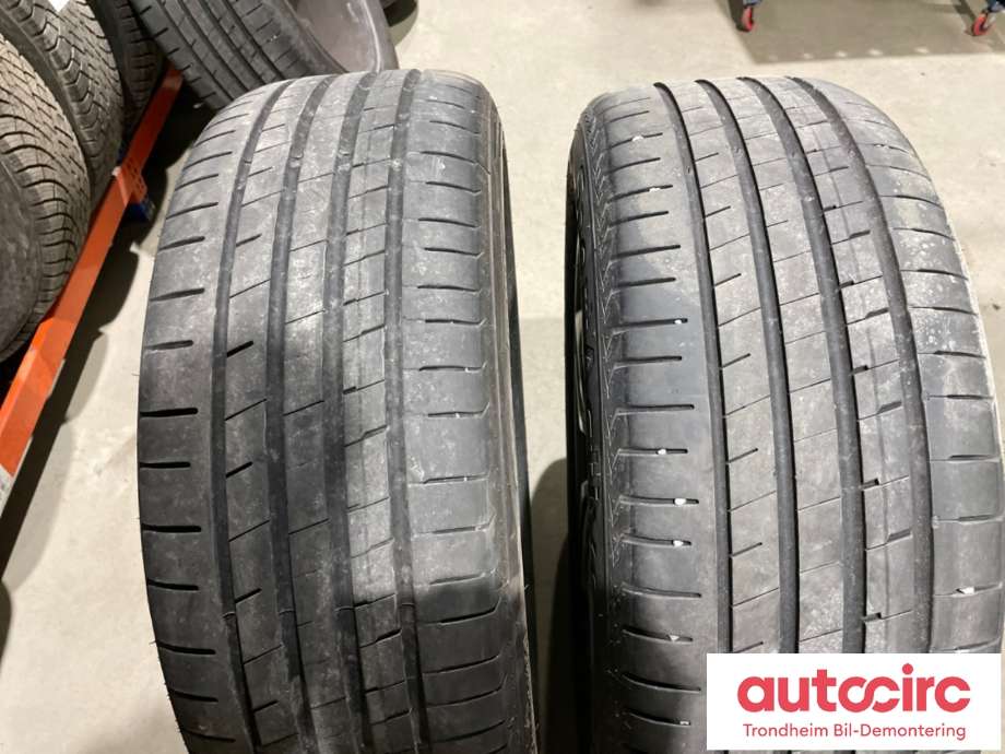 Hjulsett aluminium sommer til Hyundai Santa Fe 2012-2020 (Type III)  (19 TOMMER|235/55R19 105V|PROD: 4420|3-4 MM)