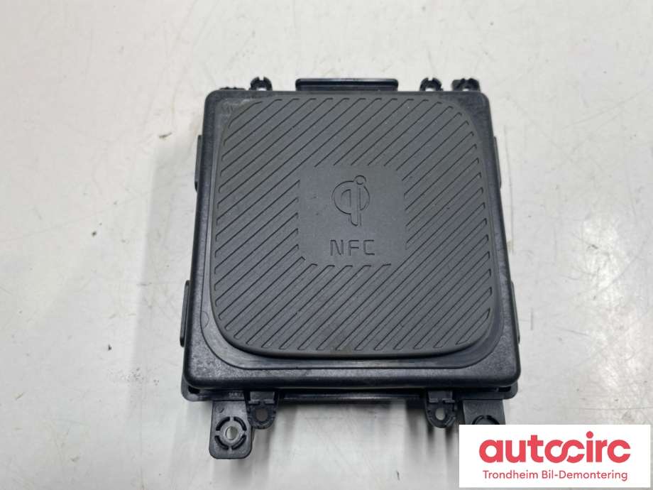 Dashbord trådløs mobillader til Kia EV9 2023-->> (95560DO000|95560D0000DGY|)