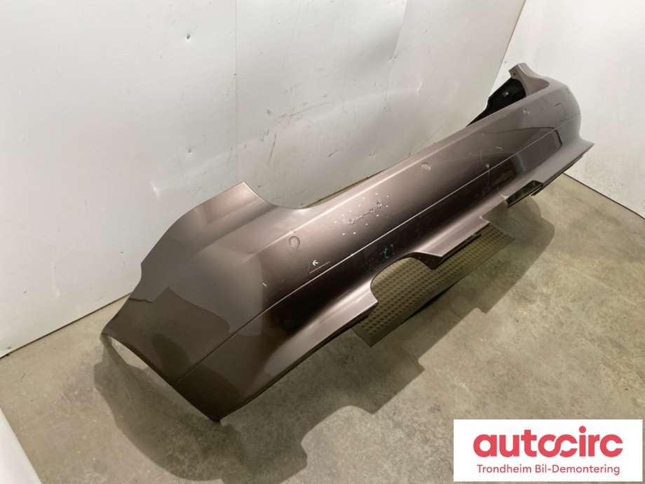 Støtfanger bak til BMW 5-Serie 2003-2010 (E60/E61) (E60/E61) (51127117277|51 12 7 117 277|)