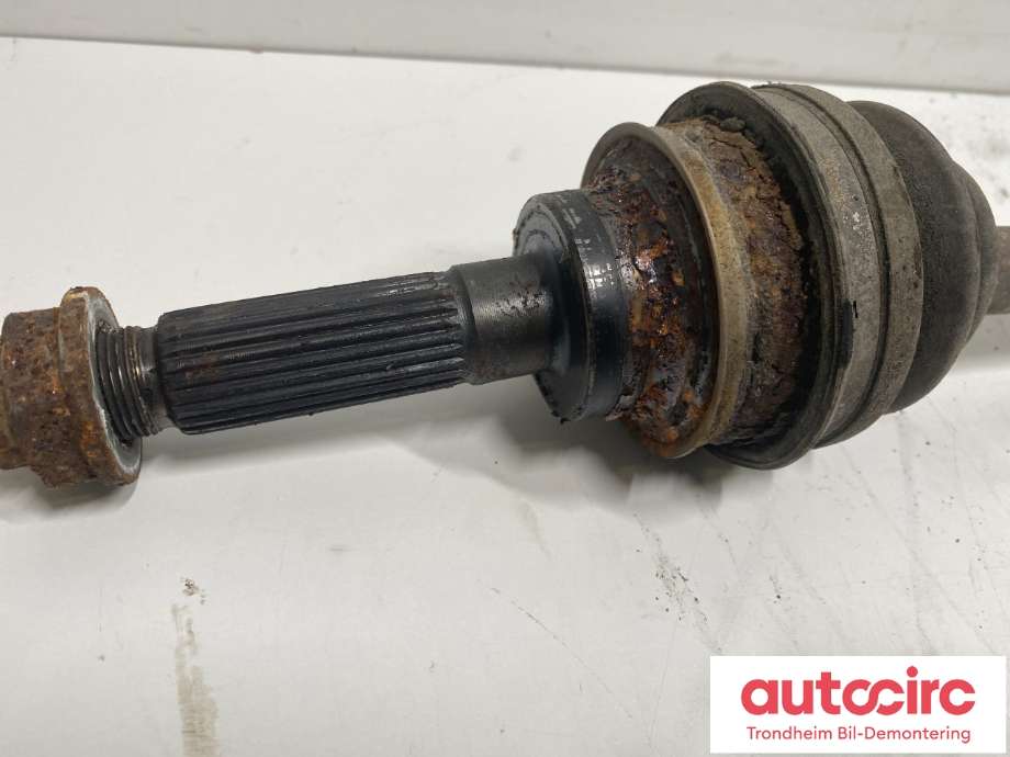 Drivaksel høyre bak, bensin/automat til Subaru Forester 2002-2005 (Type II, Fase 1) (28421FE201|)