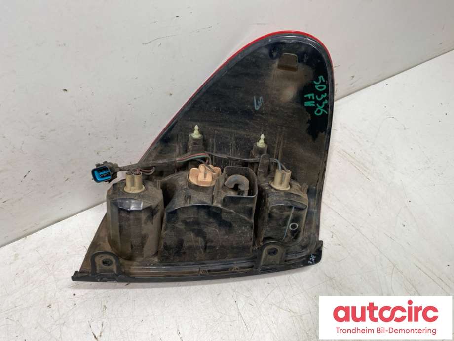Baklykt høyre til Mitsubishi L200 2006-2015 (Type IV)  (8330A156|)