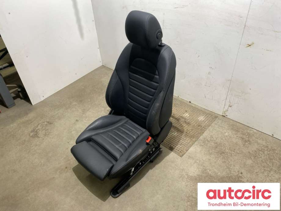 Sete foran høyre til Mercedes EQC 2019-->>  (A 205 910 49 27|)